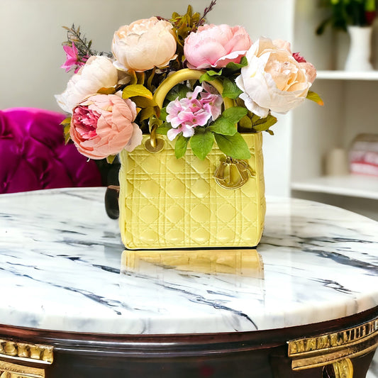 "The Socialite" Vase (Yellow)