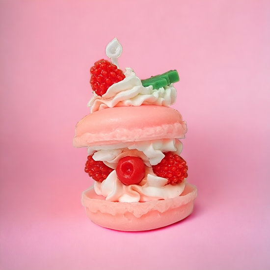 Macaroon Parfait Candle Set video – luxury stuffed macaron candles for Parisian dopamine decor.