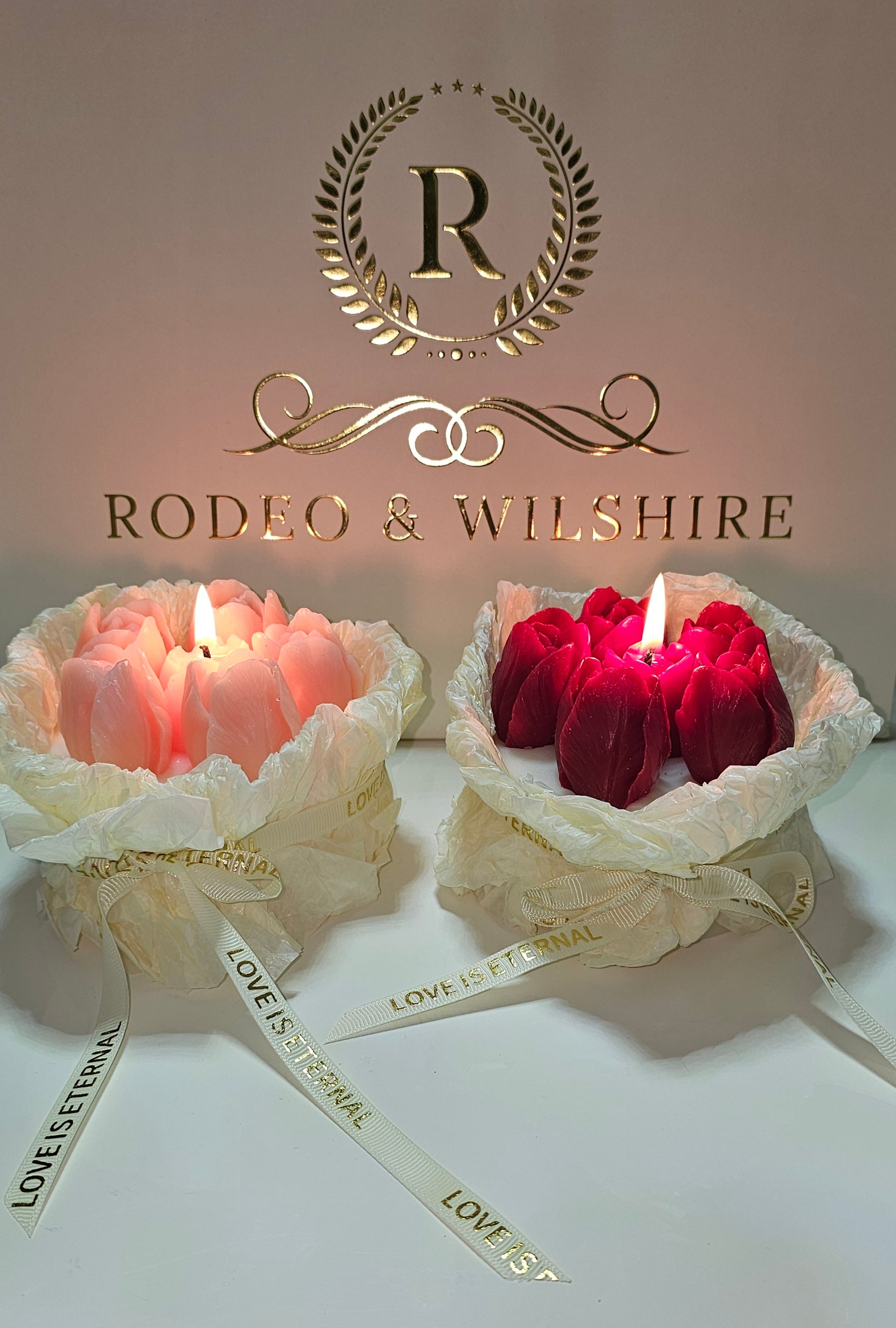 Roses Bouquet Candle front view – luxury floral candle for romantic decor
